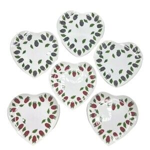 Williams Sonoma Berry Heart Shaped Plates Fruit Dessert Snack Japan 7" Set Of 6